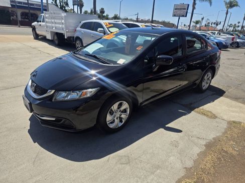 Used 2015 Honda Civic LX image 3
