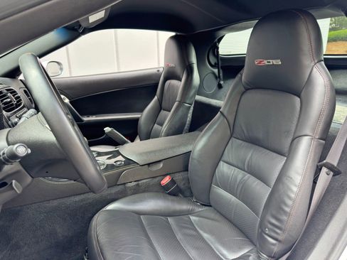 Used 2009 Chevrolet Corvette Z06 RWD image 33