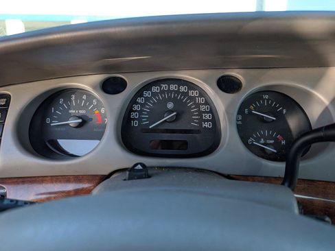 Used 2000 Buick Le Sabre Limited w/ Prestige Opt Pkg FWD image 21