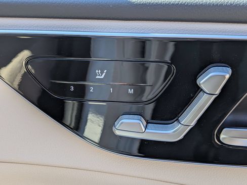Used 2023 Mercedes-Benz C 300 4MATIC Sedan image 38