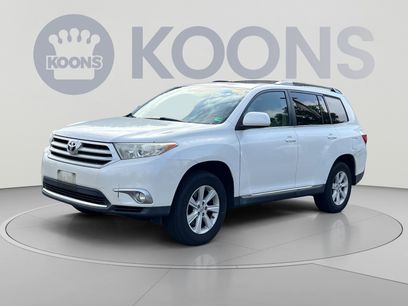 Used 2012 Toyota Highlander SE w/ Tow Pkg