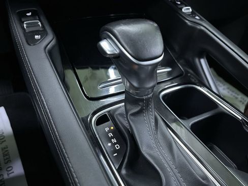 Used 2023 Kia Telluride EX w/ EX Captain's Chair Package image 23