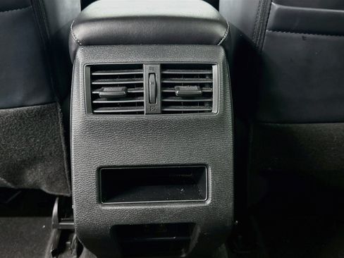 Used 2024 Mitsubishi Outlander SE FWD image 28