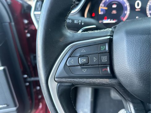 Used 2021 Jeep Grand Cherokee L Limited image 28