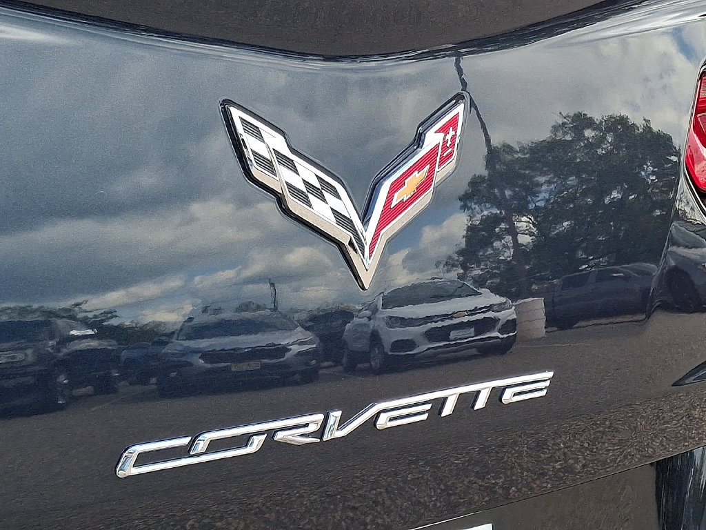 Used 2015 Chevrolet Corvette Stingray Coupe w/ 2LT Preferred Equipment Group RWD image 32