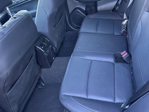 Used 2017 Subaru Outback 3.6R Limited AWD/4WD image 11