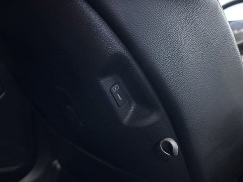 Used 2023 Kia Sportage EX w/ EX Premium Package image 16