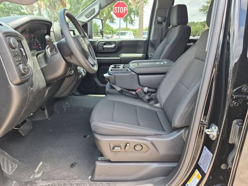 New 2026 Chevrolet Silverado 2500 Custom w/ Custom Value Package AWD/4WD image 18