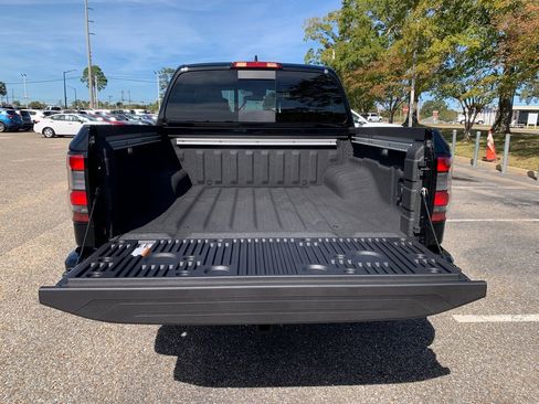 New 2026 Nissan Frontier PRO-4X image 5