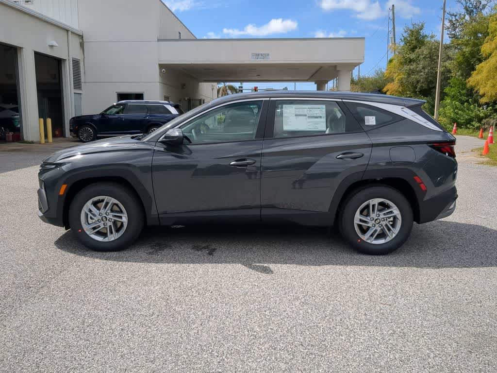 New 2026 Hyundai Tucson SE FWD image 3