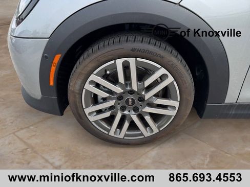 New 2025 MINI Cooper S image 9