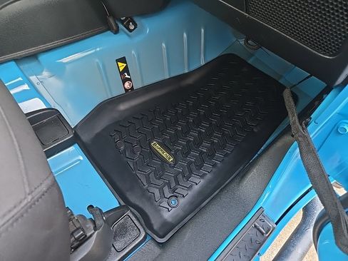 Used 2018 Jeep Wrangler Sport image 72