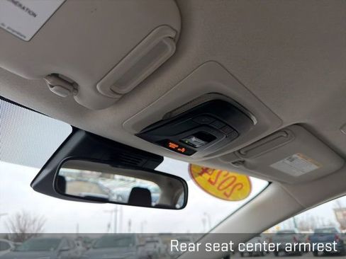 Used 2024 Toyota Corolla LE image 28