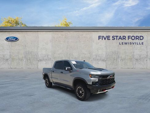 Used 2023 Chevrolet Silverado 1500 ZR2 w/ Technology Package AWD/4WD image 2