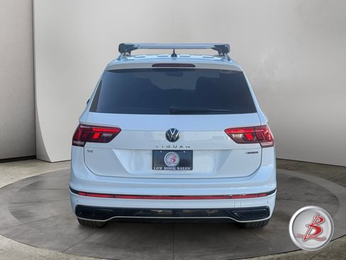 Used 2022 Volkswagen Tiguan SE R-Line AWD/4WD image 6