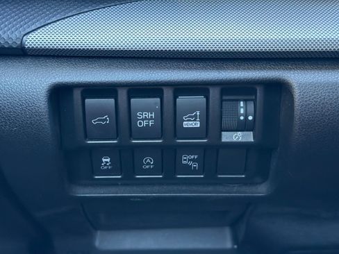 Used 2019 Subaru Forester Limited w/ Popular Package #3 AWD/4WD image 37