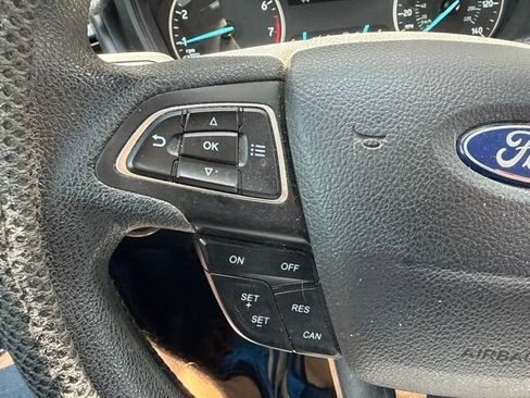 Used 2021 Ford EcoSport SE w/ SE Convenience Package FWD image 12