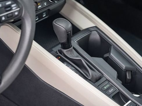 Used 2025 Honda Accord LX image 21