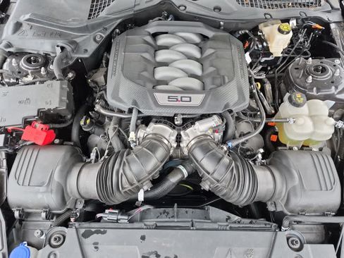Used 2024 Ford Mustang GT RWD image 17