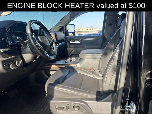 Used 2025 Chevrolet Silverado 2500 LT w/ Trail Boss Package AWD/4WD image 17
