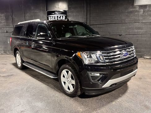 Used 2019 Ford Expedition Max XLT w/ Equipment Group 202A AWD/4WD image 8