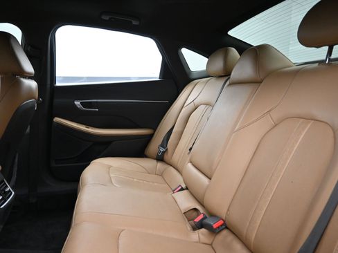 Used 2020 Hyundai Sonata Limited FWD image 22
