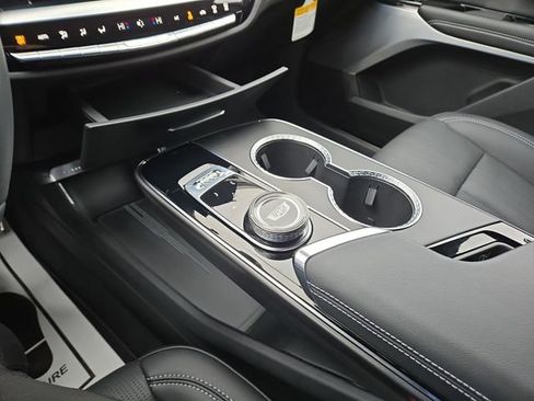 New 2026 Cadillac Lyriq V w/ Exterior Carbon Fiber Package image 25