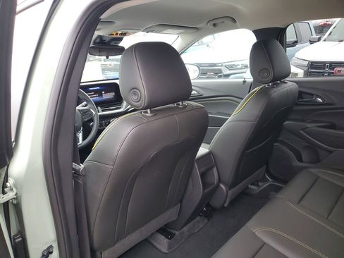 Certified 2025 Chevrolet Trax ACTIV w/ Driver Confidence Package image 29