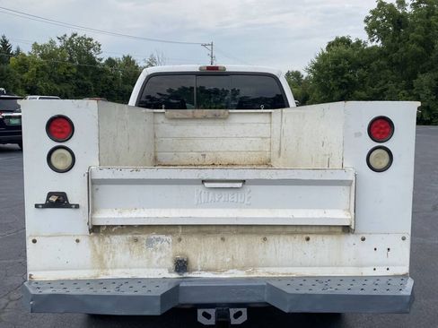 Used 2004 Ford F250 Lariat RWD image 3