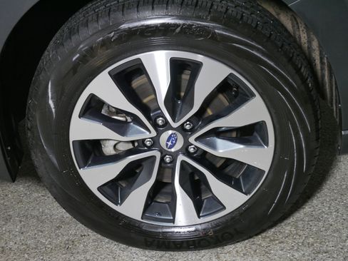 Used 2025 Subaru Outback Limited image 15