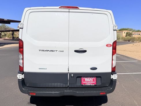 Used 2018 RAM ProMaster 1500 w/ Interior Convenience Group FWD image 4