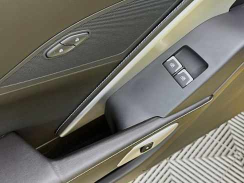 Used 2016 Chevrolet Corvette Stingray Coupe image 19