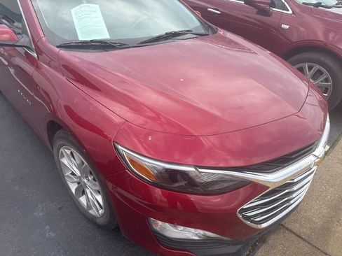 Used 2019 Chevrolet Malibu LT w/ Leather Package image 5