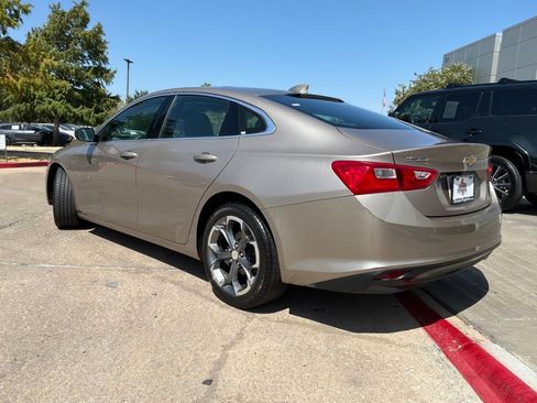 Used 2024 Chevrolet Malibu LT FWD image 8