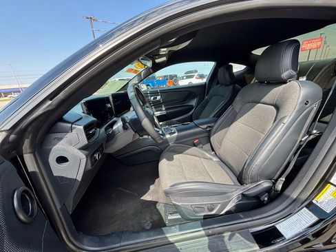 Used 2024 Ford Mustang Coupe image 10