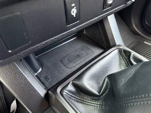 Used 2016 Toyota Tacoma TRD Sport image 29