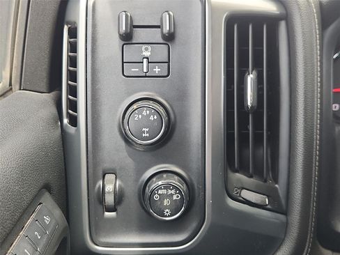 Used 2016 Chevrolet Silverado 2500 LTZ w/ Duramax Plus Package AWD/4WD image 16