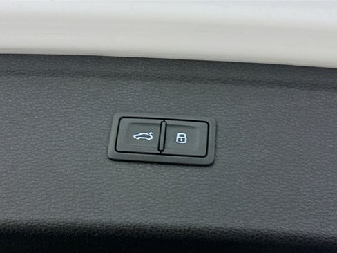 Used 2024 Audi Q5 2.0T Premium Plus image 32