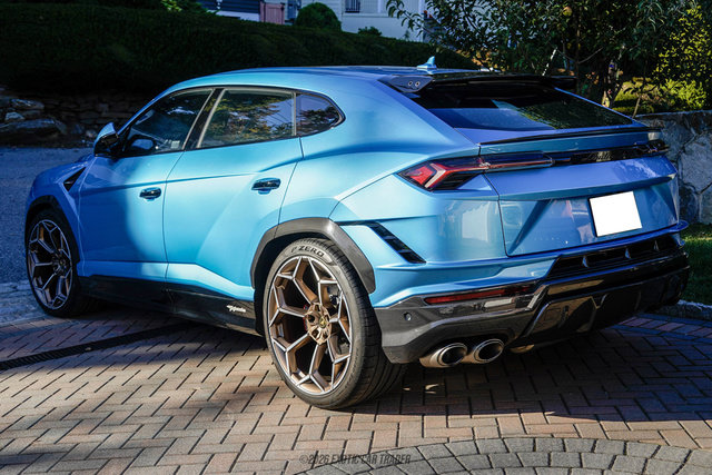 Used 2024 Lamborghini Urus Performante AWD/4WD image 5