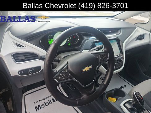 Certified 2021 Chevrolet Bolt LT image 10