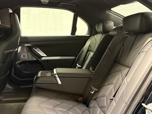 New 2026 BMW 760i xDrive w/ Executive Package AWD/4WD image 19
