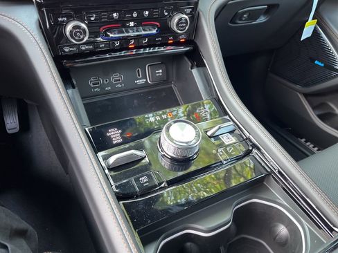 New 2025 Jeep Grand Cherokee L Summit image 47