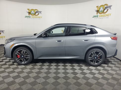 Certified 2025 BMW X2 xDrive28i w/ Technology Package AWD/4WD image 4