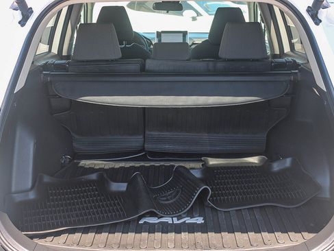 Certified 2025 Toyota RAV4 XLE w/ Convenience Package image 26