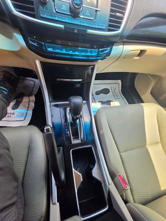 Used 2016 Honda Accord LX image 2