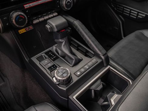 Used 2025 Toyota 4Runner TRD Off-Road Premium w/ Tow Technology Package AWD/4WD image 21