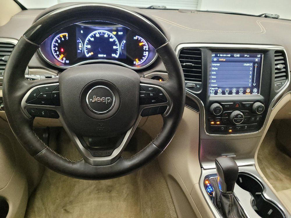 Used 2018 Jeep Grand Cherokee Overland AWD/4WD image 22