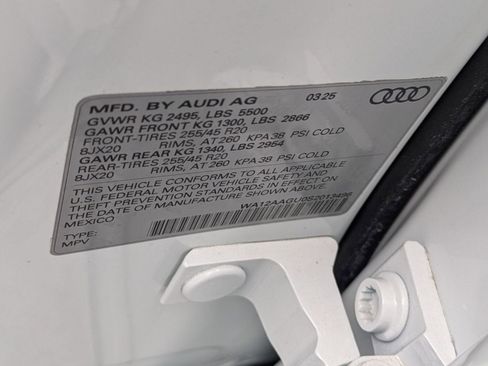 Used 2025 Audi Q5 Premium Plus image 33