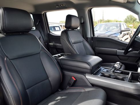 Used 2021 Ford F150 Lariat AWD/4WD image 24