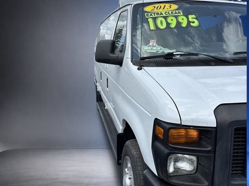 Used 2013 Ford E-150 and Econoline 150 w/ Commercial Cargo Van Pkg RWD image 3